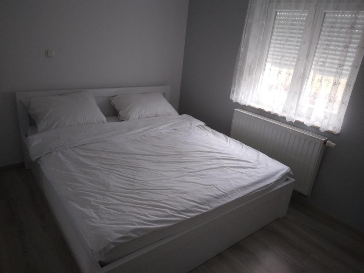 Apartmani Derek Posusje Exterior photo